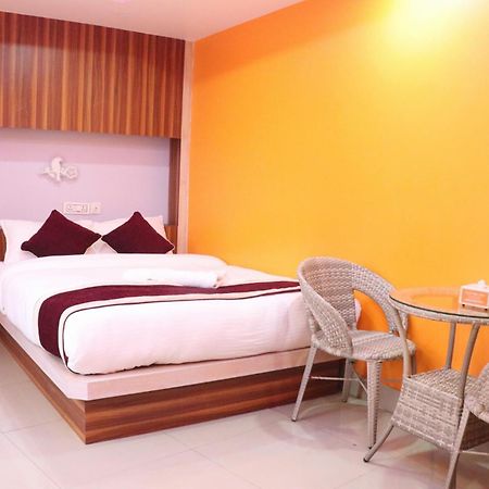 Om Tandoori Hotel كاتماندو المظهر الخارجي الصورة